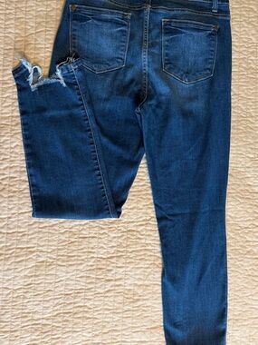 Judy Blue Medium Blue Stretch Denim Jeans - Relaxed Fit